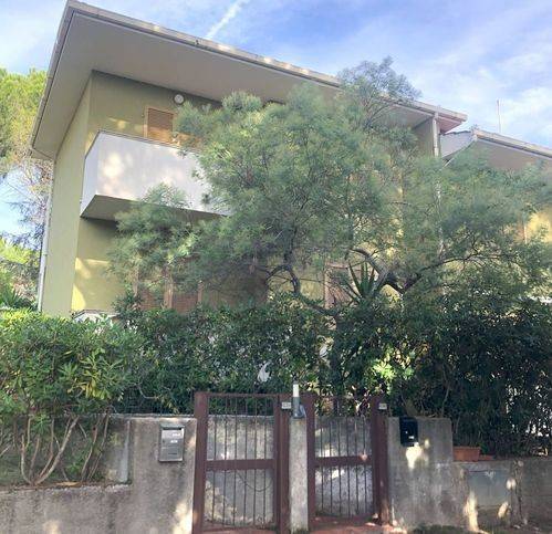 Villa a Rosignano marittimo in Via Leonardo Da Vinci - Foto 2