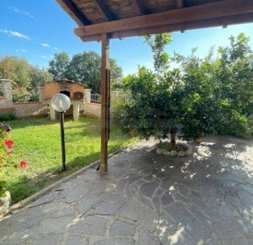 Villa a Rosignano marittimo in Via Dei Lavoratori 10 - Foto 3