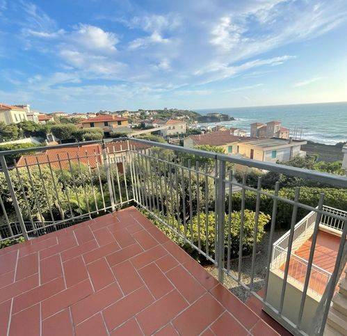 Villa a Rosignano marittimo in Via Bengasi - Foto 2