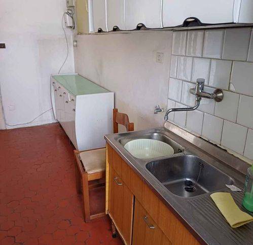 Appartamento a Ventimiglia in Via Camillo Benso Conte Di Cavour - Foto 2