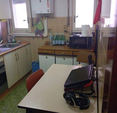 Appartamento a Ventimiglia in Via Camillo Benso Conte Di Cavour - Foto 4