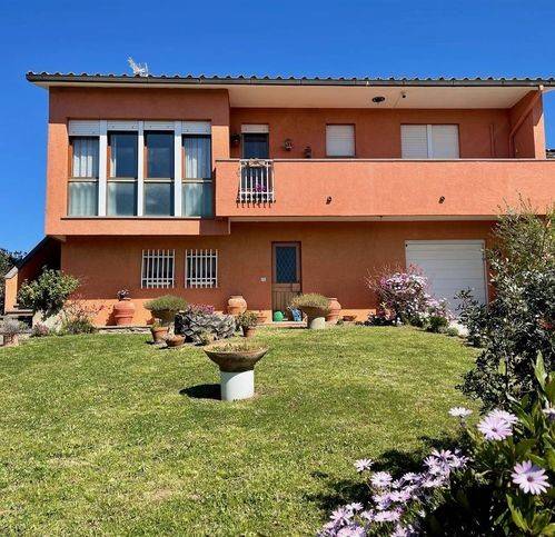 Villetta a schiera a Campiglia marittima in Via Volontà Popolare 1 - Foto 2