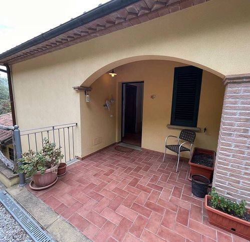 Appartamento a Campiglia marittima in Via Caravaggio 2 - Foto 4