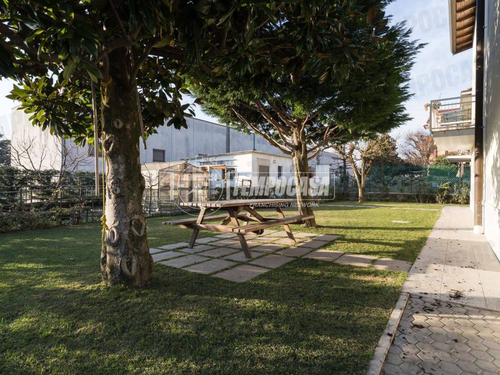 Villa a Arosio in Via Lambro 1 - Foto 4