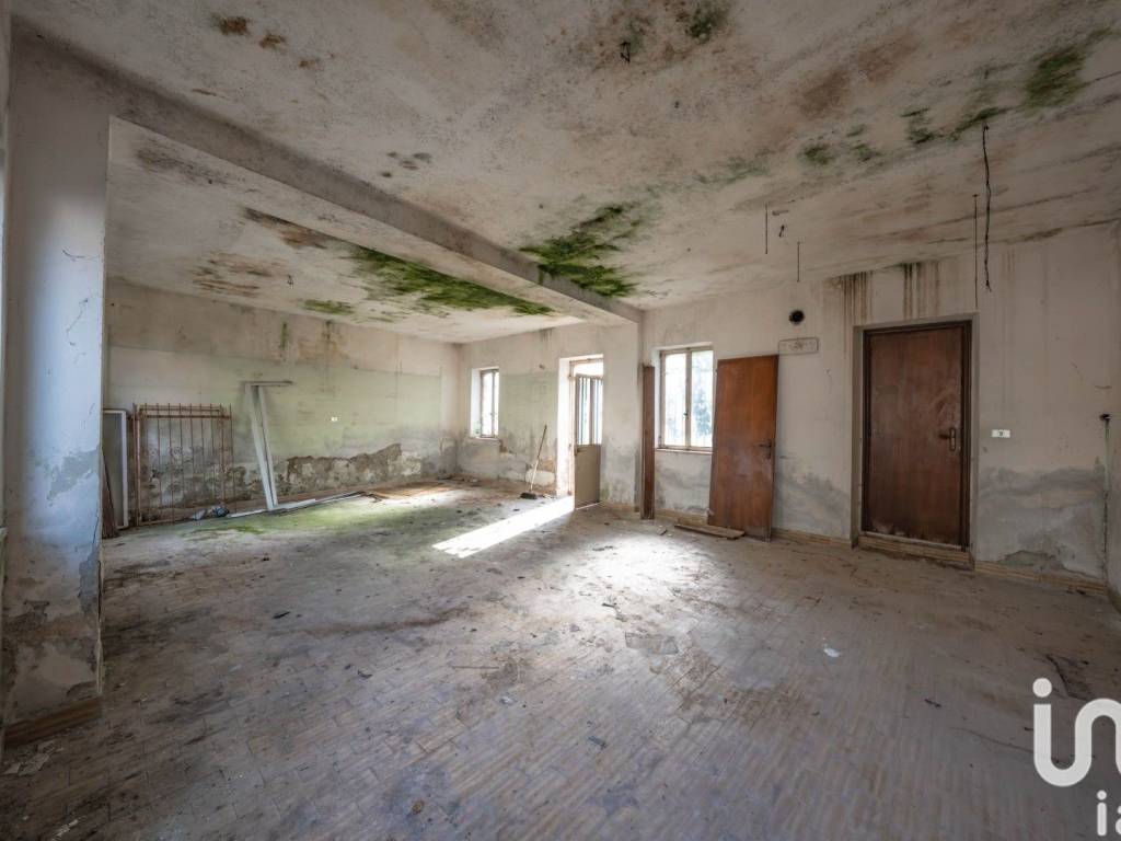 Casa indipendente a Castiglione delle stiviere in Via DOTTORINA, 89 - Foto 5