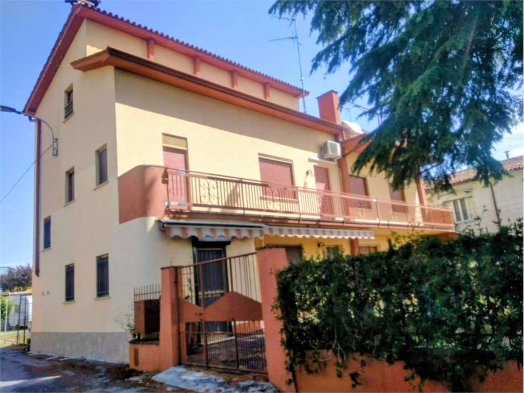 Villa a Fogliano redipuglia in Via Liguria, 4 - Foto 5