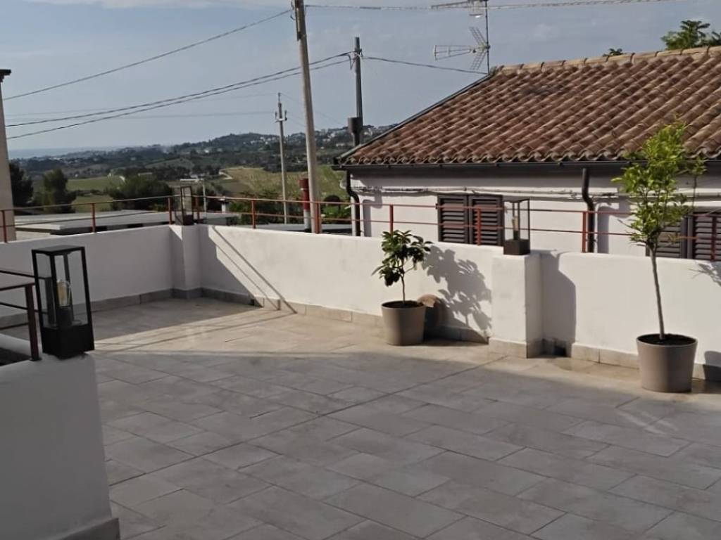 Appartamento a Ancona in Via Varano - Foto 3