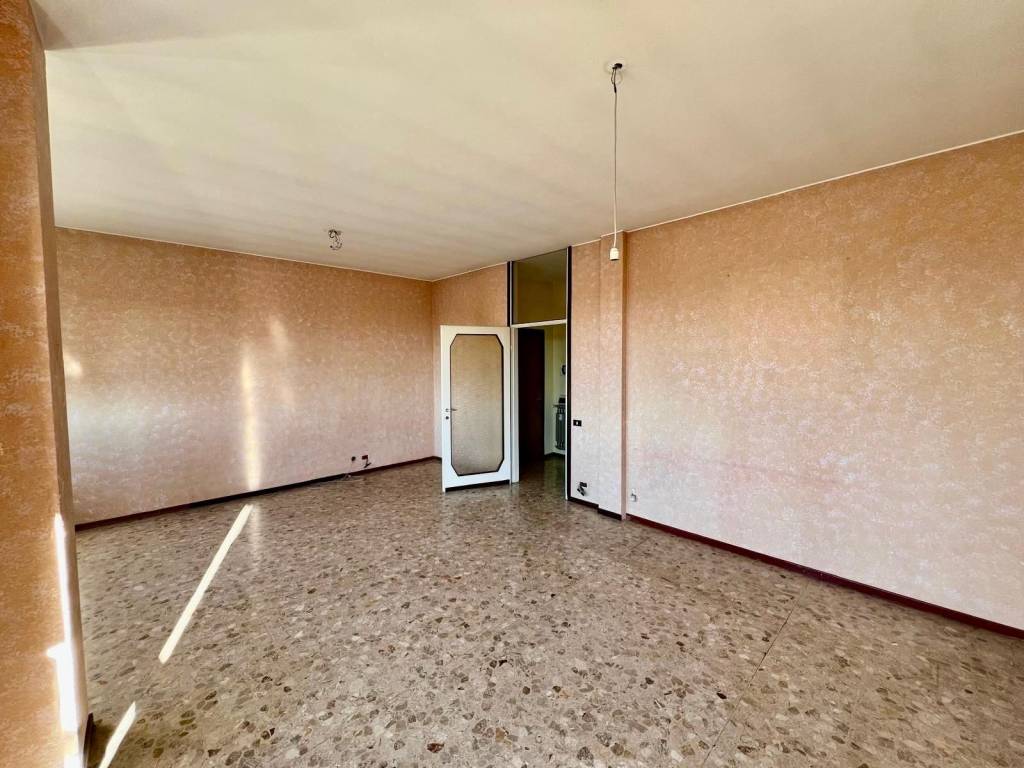 Appartamento a Samarate in Piazza Italia - Foto 2