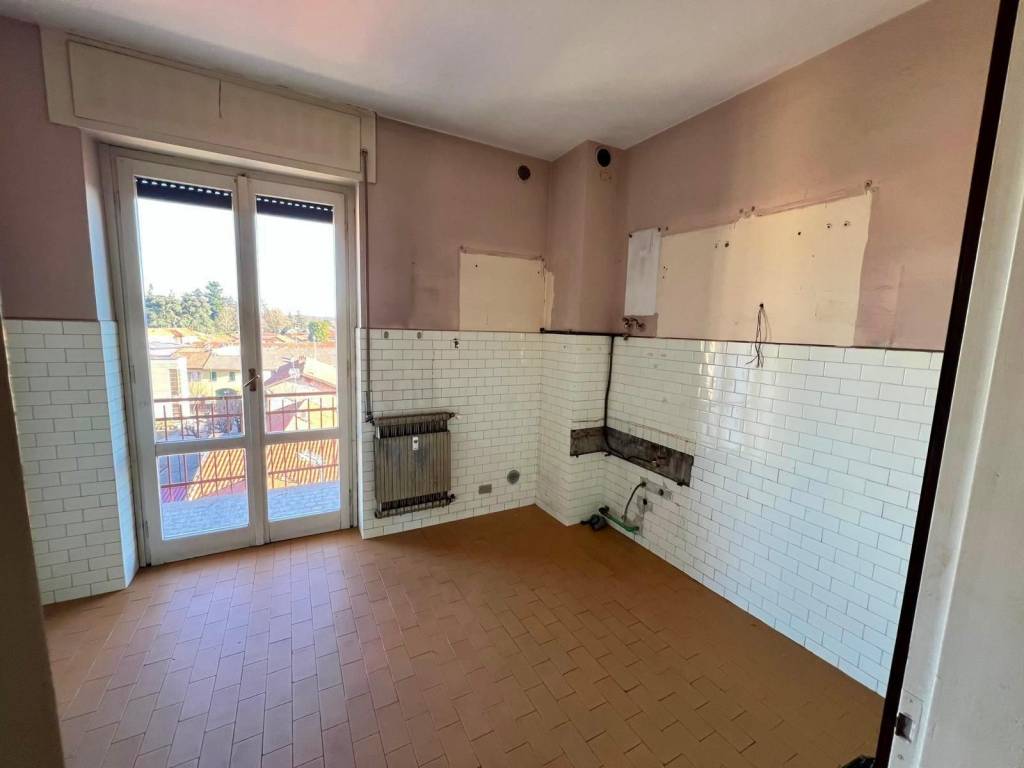 Appartamento a Samarate in Piazza Italia - Foto 4