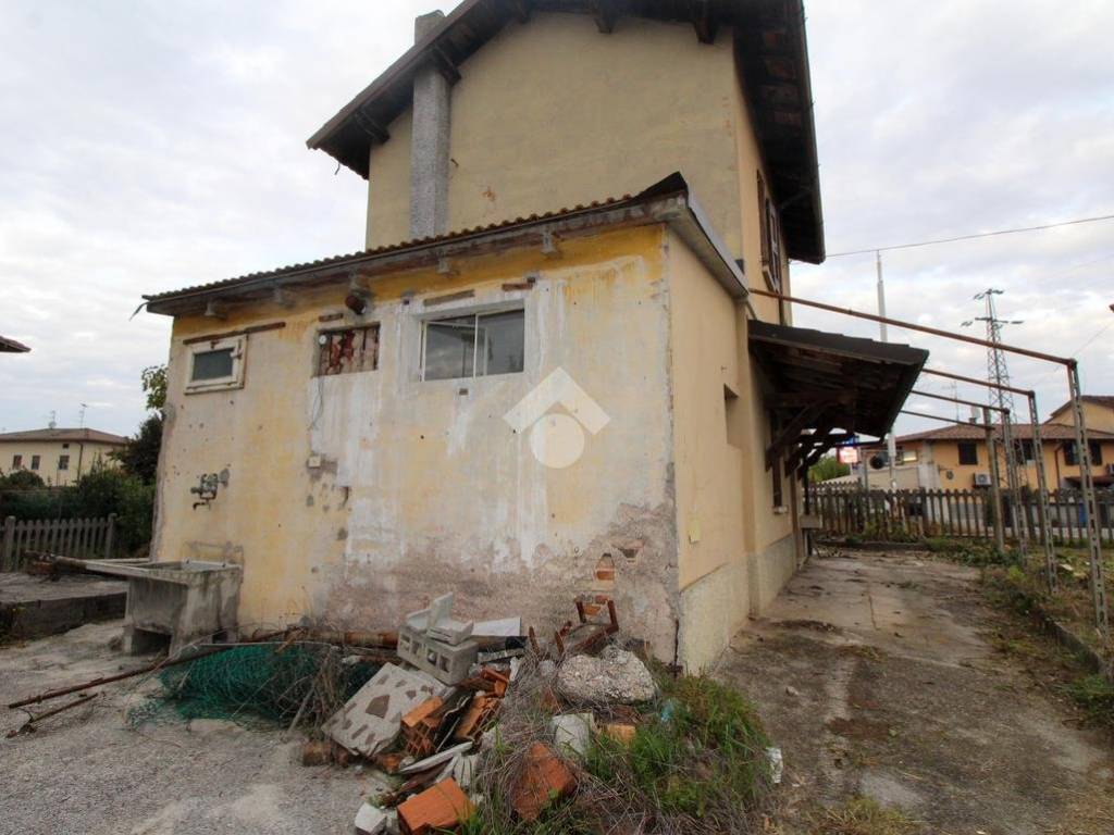 Rustico / casale a Ghedi in Via XXV Aprile, 109 - Foto 4