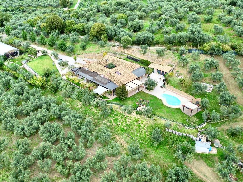 Rustico / casale a Nerola in Via Montorio Romano - Foto 2