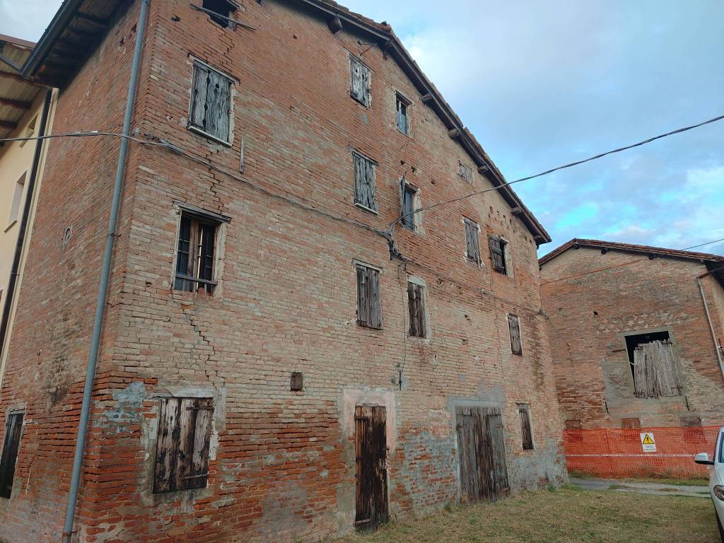 Rustico / casale a Castelnuovo rangone in Via Giacomo Matteotti - Foto 3