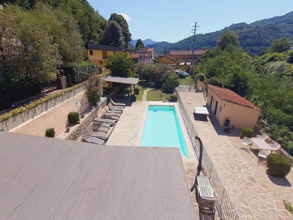 Villa a Bagni di lucca in Via Della Torre No Number - Foto 2