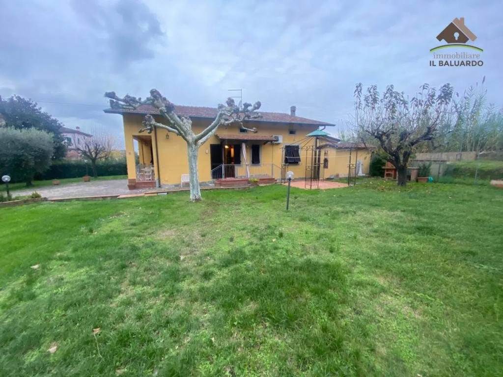Villa a Porcari - Foto 4