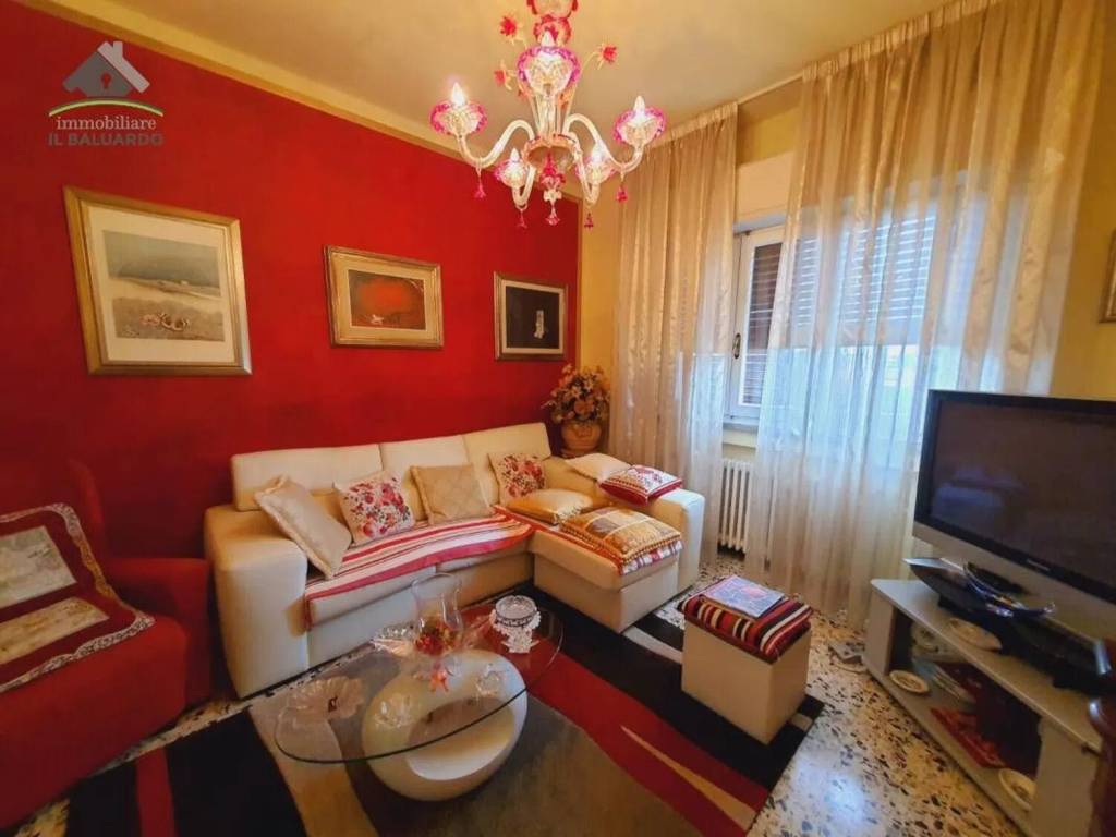Villa a Porcari - Foto 3