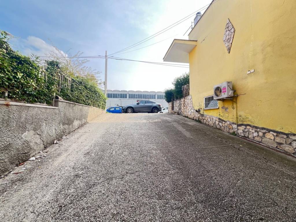 Immobile a Pomezia in Via Udine - Foto 2