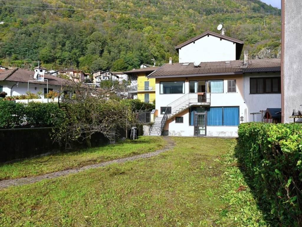 Villa a Sorico in Via Dascio - Foto 2