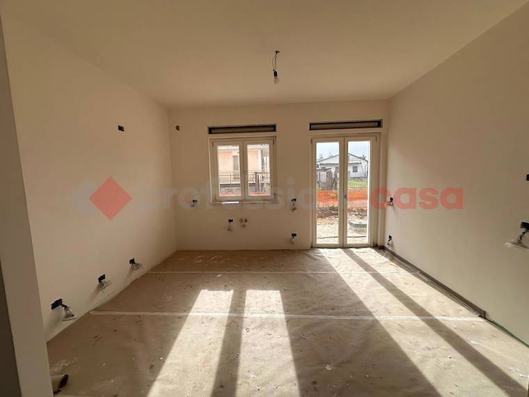 Villa a Avezzano in Via Michelangelo Buonarroti - Foto 3