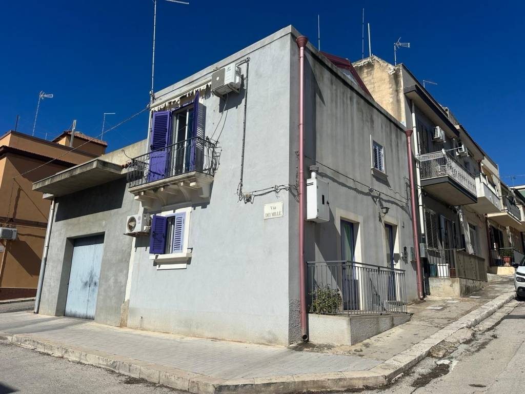 Casa indipendente a Ispica in Via Giovanni Battista Michelini, 13 - Foto 4