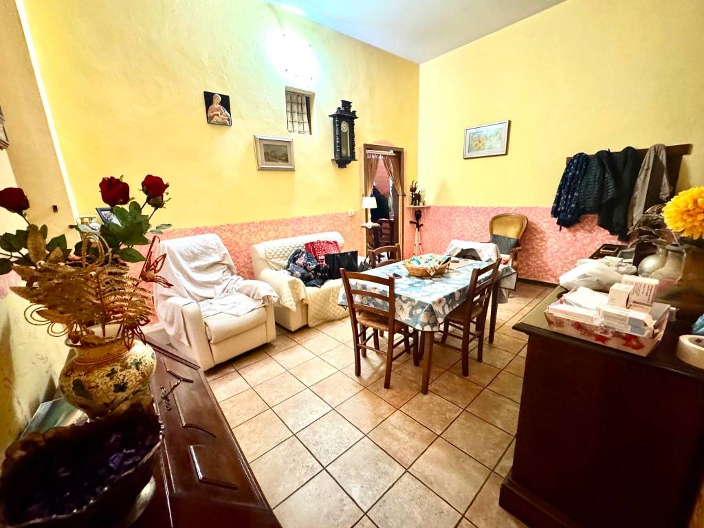 Appartamento a Montevarchi in Via Roma - Foto 2