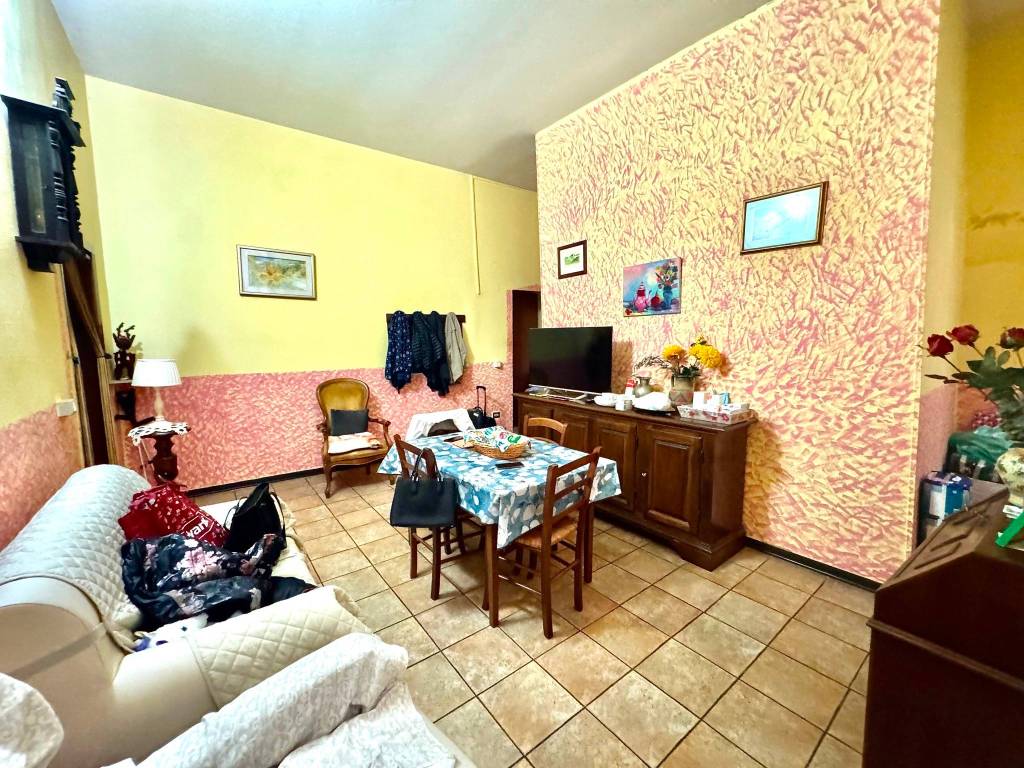 Appartamento a Montevarchi in Via Roma - Foto 4