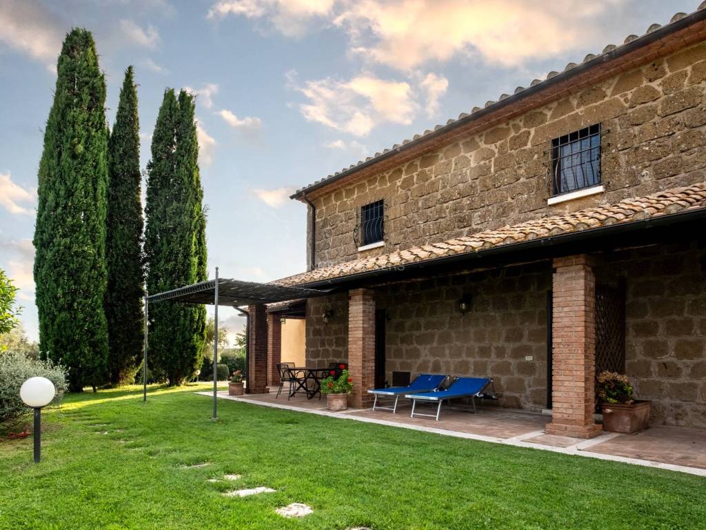 Rustico / casale a Pitigliano in Strada della Formica - Foto 2