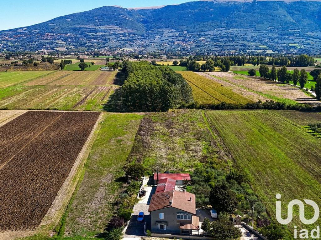 Casa indipendente a Assisi in Via del Paradiso, 1 - Foto 3
