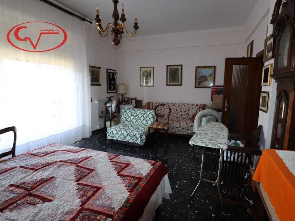 Appartamento a Montevarchi in Via Ammiraglio Burzagli - Foto 2