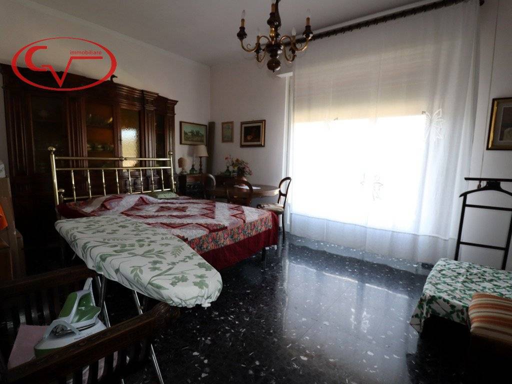 Appartamento a Montevarchi in Via Ammiraglio Burzagli - Foto 4