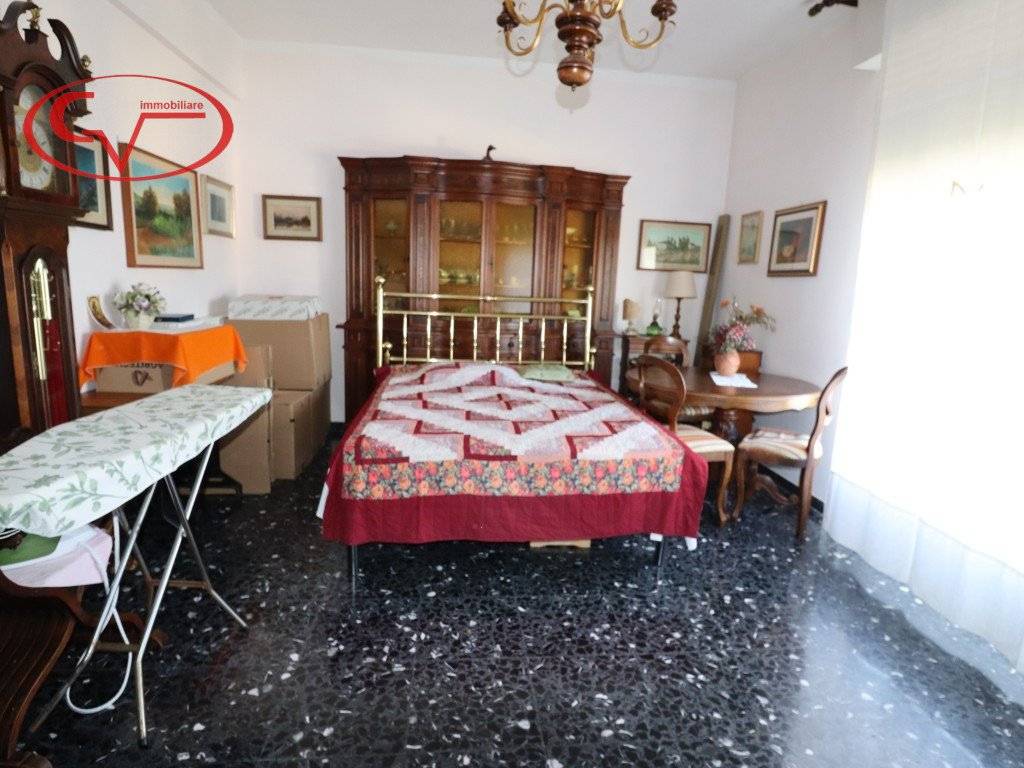 Appartamento a Montevarchi in Via Ammiraglio Burzagli - Foto 5