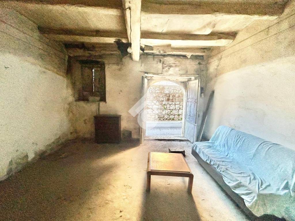 Casa indipendente a Cervinara in Corso Caudino, 62 - Foto 5