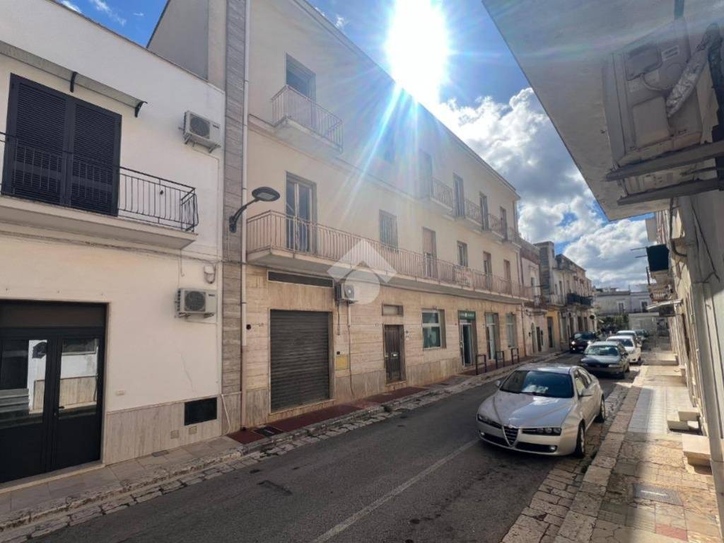 Palazzo / stabile a San michele salentino in Via Regina Elena, 26 - Foto 3
