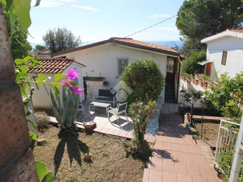 Villa a Vibonati in Via dei Gerani - Foto 3