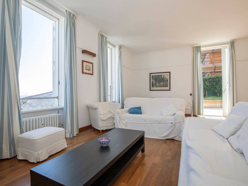 Appartamento a Arenzano in Via della Pineta - Foto 5