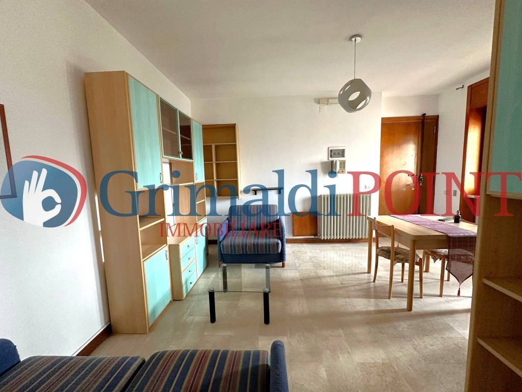 Appartamento a Lecce in Via Giuseppe Parini - Foto 4