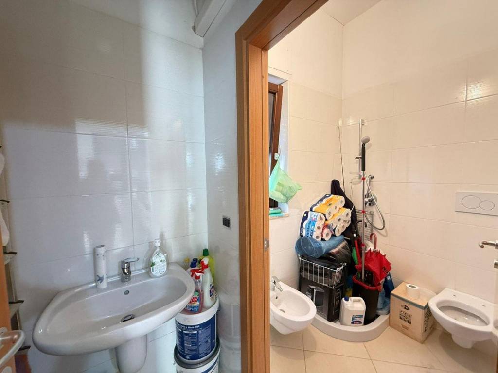 Appartamento a Triggiano in Via Antonio Sciesa - Foto 3