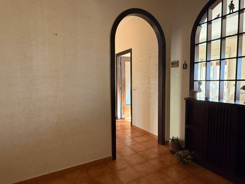 Appartamento a Caltanissetta in Via Michele Amari, 12 - Foto 2
