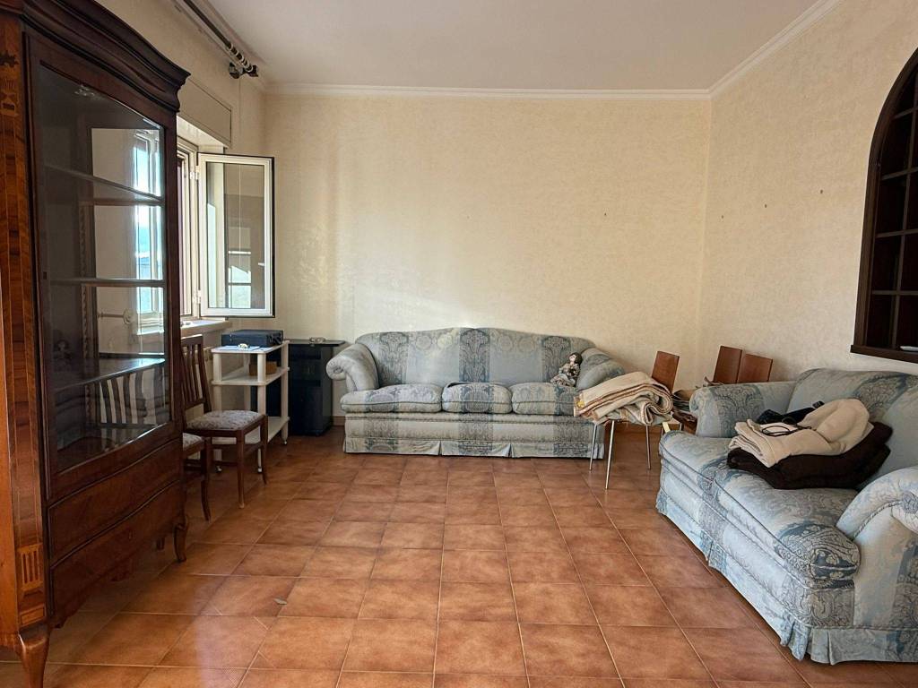 Appartamento a Caltanissetta in Via Michele Amari, 12 - Foto 4
