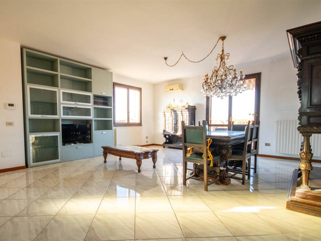 Appartamento a Cecina - Foto 4