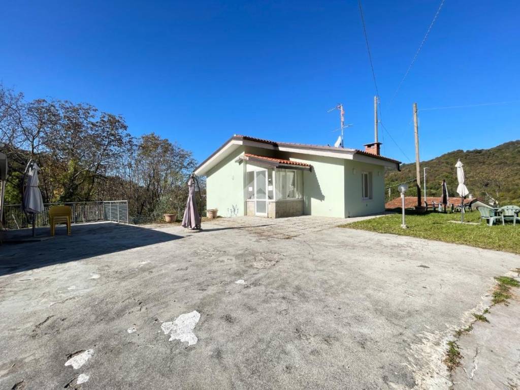 Casa indipendente a Nimis in Via della Chiesa, 8 - Foto 2