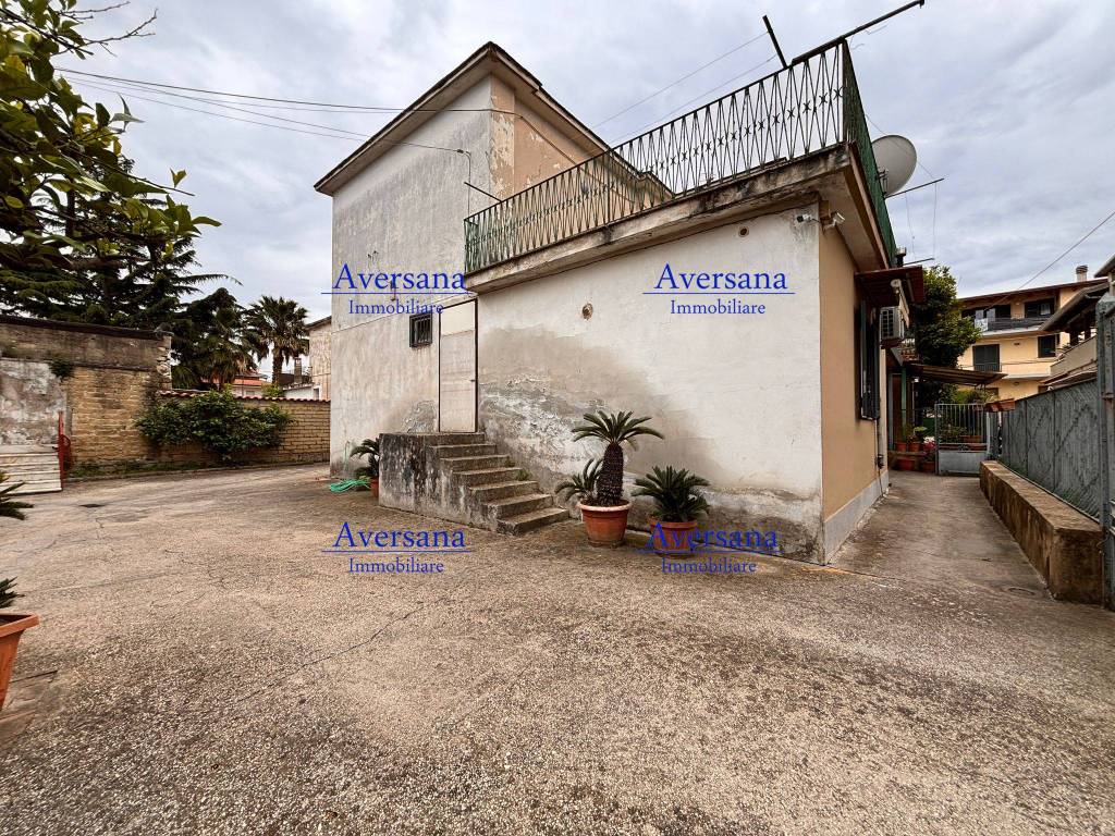 Villa a Parete in Via Guglielmo Marconi, 142 - Foto 3