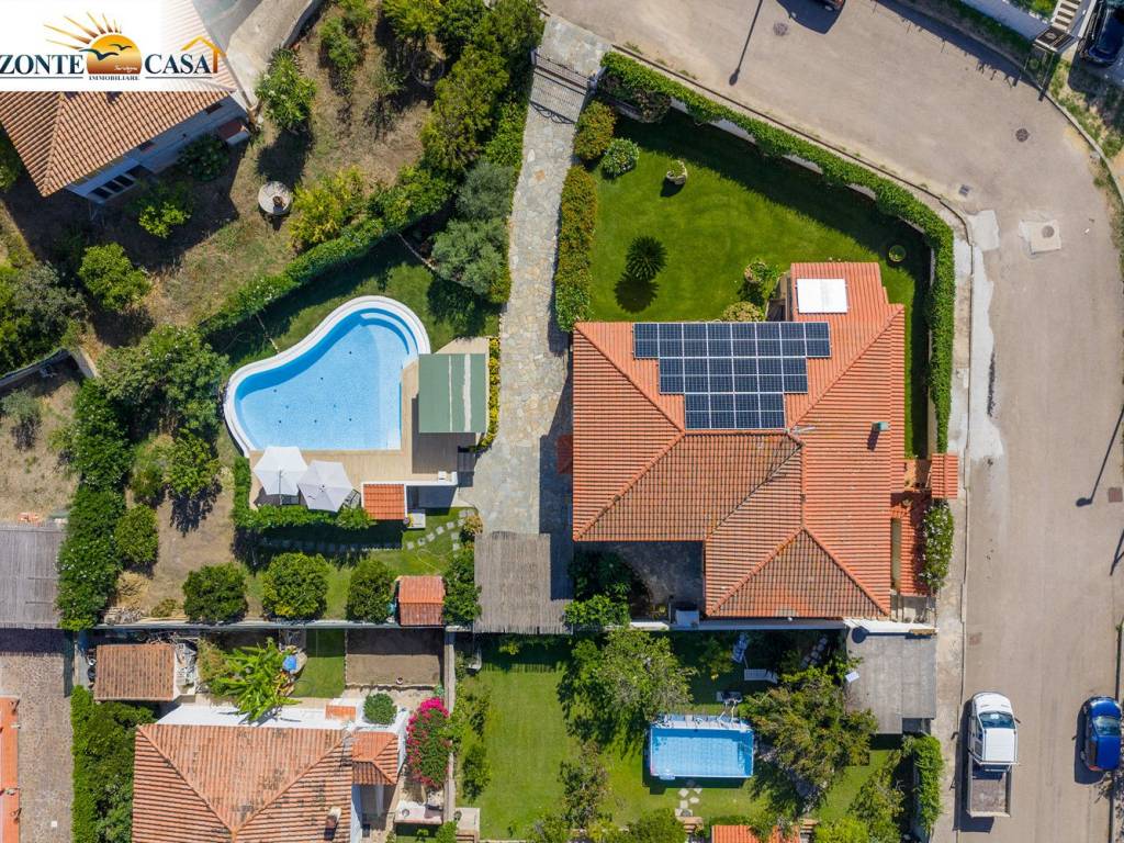 Villa a Arzachena in Via Pasquale Filigheddu, 17 - Foto 3