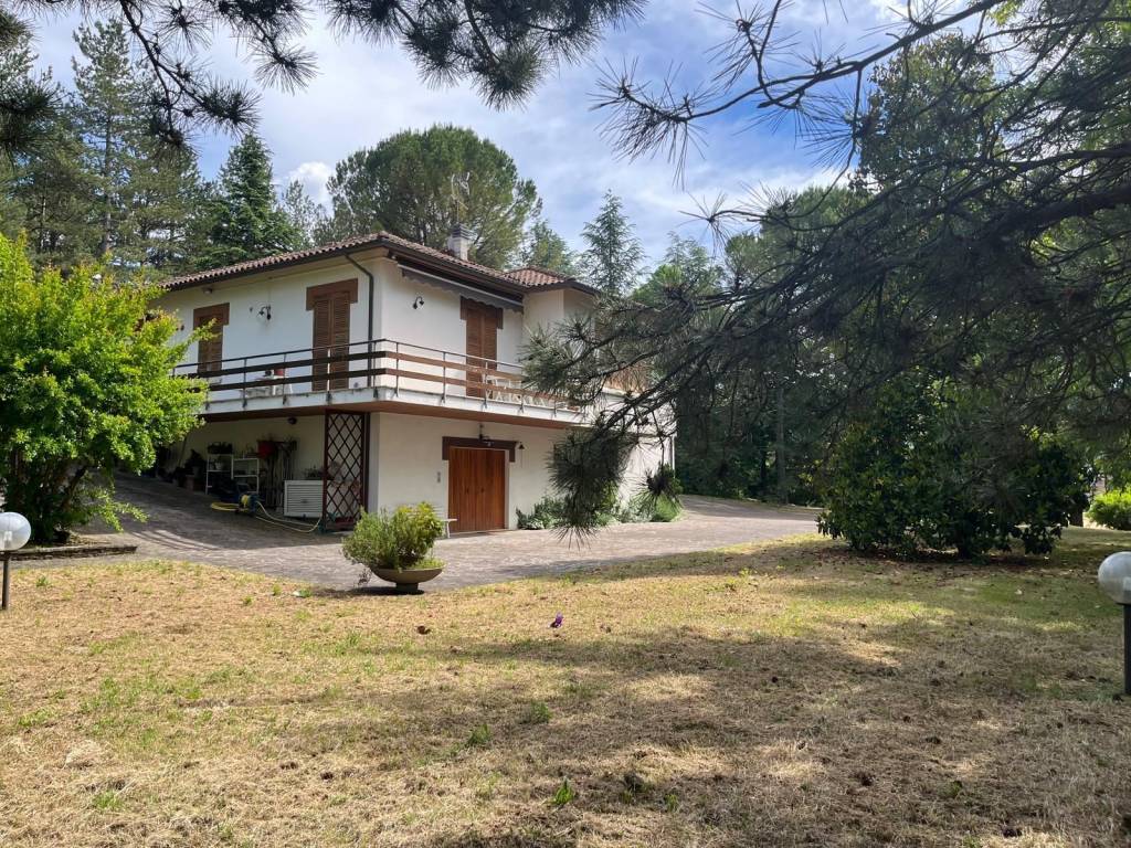 Villa a Fabriano - Foto 3