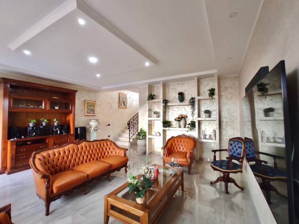 Villa a Cesa in Via matteotti - Foto 4