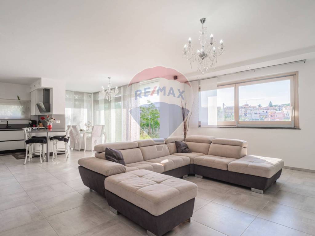 Villa a Cupello in Via Enrico Mattei - Foto 5