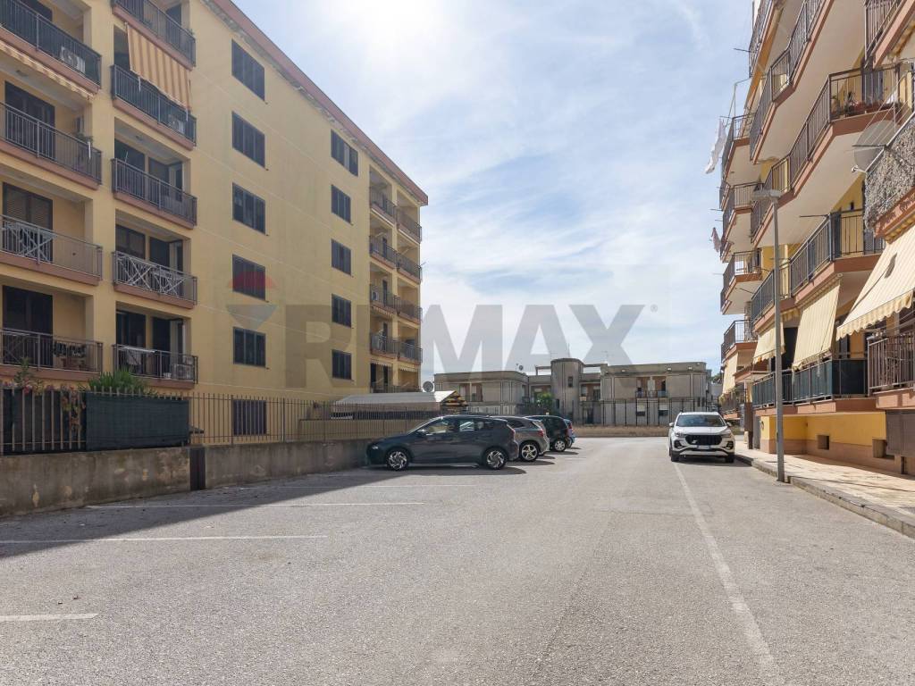Appartamento a Floridia in Viale Pietro Nenni, 68 - Foto 2