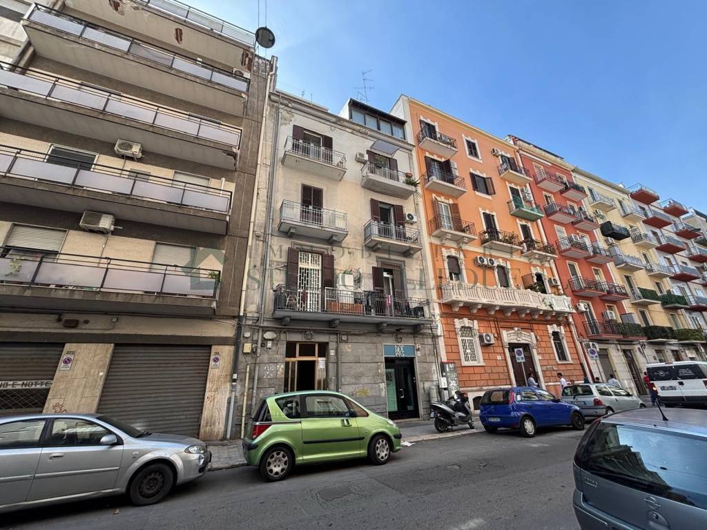 Appartamento a Bari in VIA CRISANZIO , 176 - Foto 2