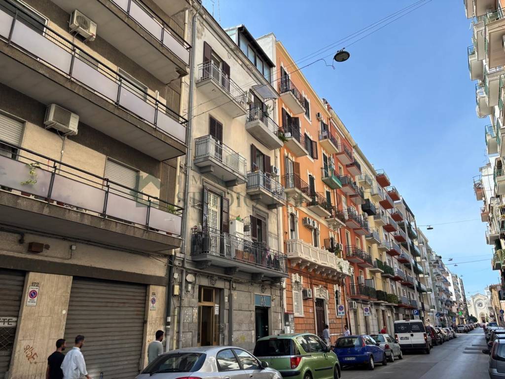 Appartamento a Bari in VIA CRISANZIO , 176 - Foto 3