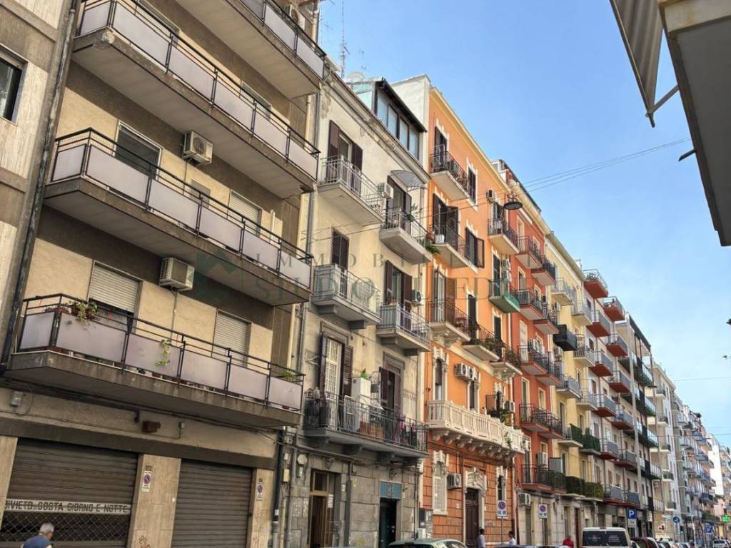 Appartamento a Bari in VIA CRISANZIO , 176 - Foto 4