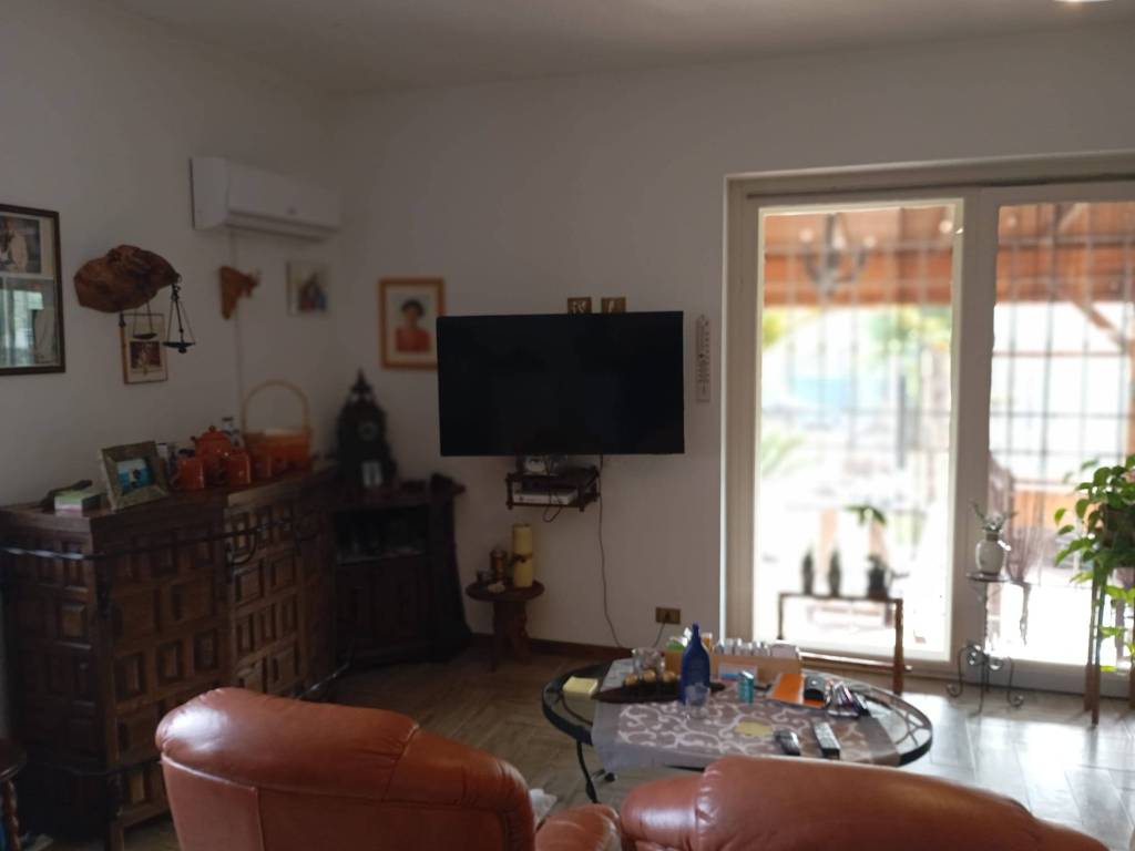 Villa a Minturno in Via Damiano Chiesa, 1 - Foto 5